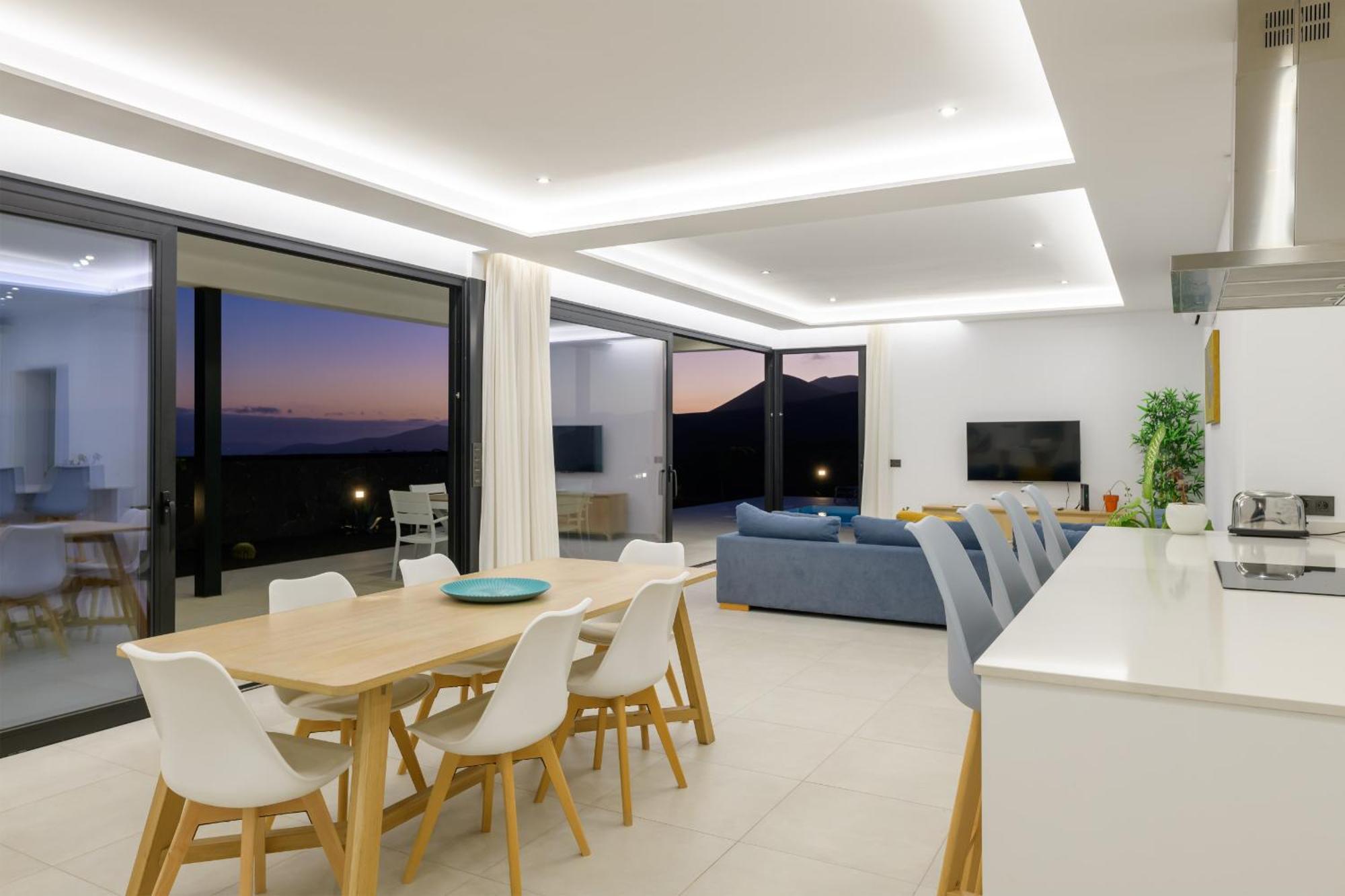 Villa Ainara Тіас Екстер'єр фото