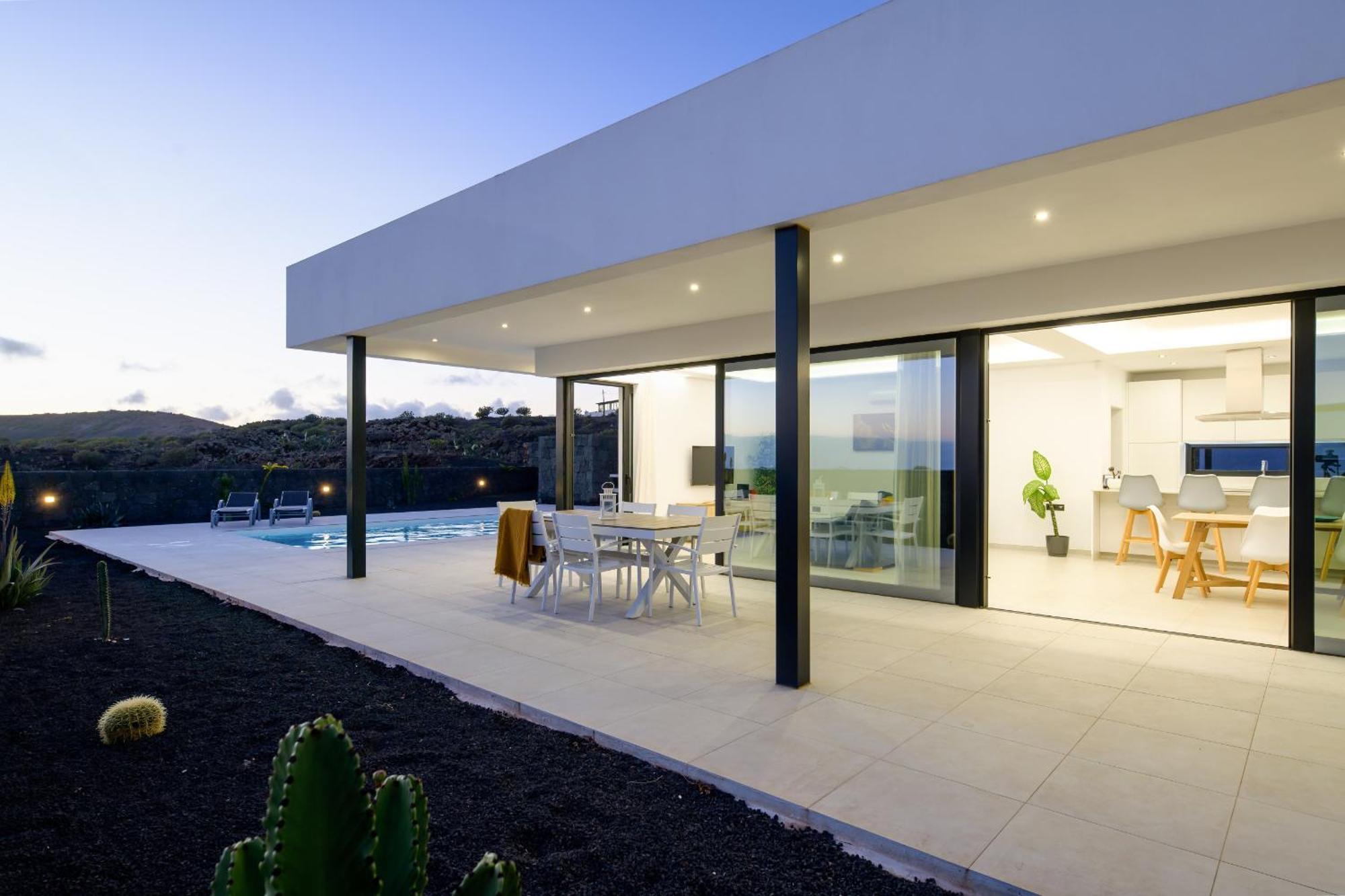 Villa Ainara Тіас Екстер'єр фото