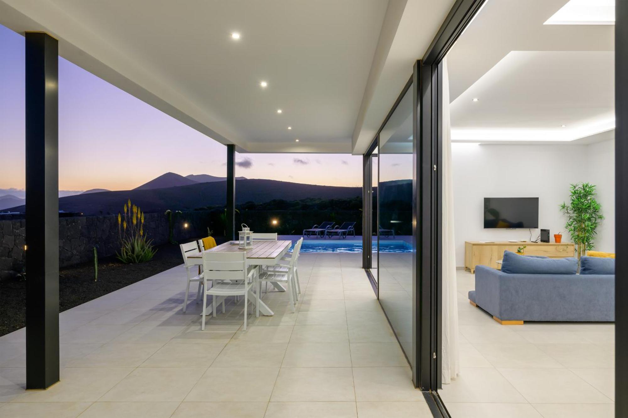 Villa Ainara Тіас Екстер'єр фото
